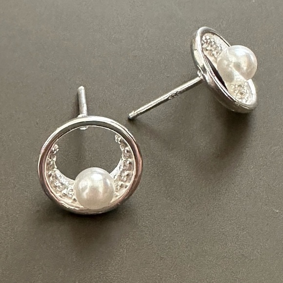 Sterling Silver Pearl Stud Earrings - Picture 5 of 8
